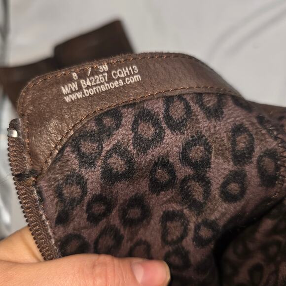 Born Sage Riding Knee High Studded Button Boots Equestrian Leather Size 8 - Picture 7 of 8